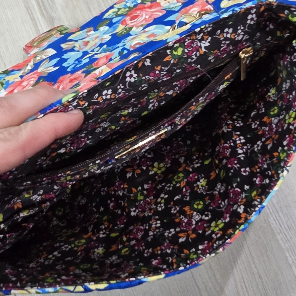 Bam Forever Floral Twist Lock Chain Handbag Or Crossbody - Picture 4 of 8